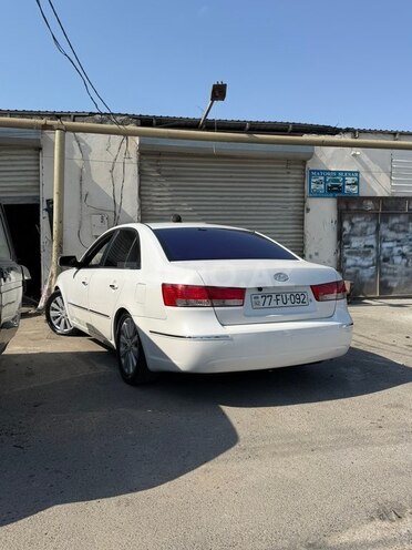 Hyundai Sonata 2008, 240,000 km - 2.0 л - Bakı
