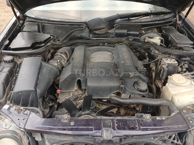 Mercedes E 240 1998, 385,000 km - 2.4 l - Beyləqan