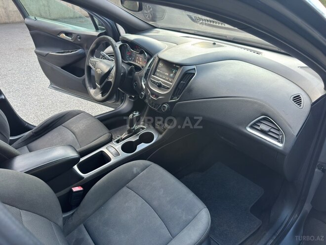 Chevrolet Cruze 2018, 302,000 km - 1.4 л - Gəncə