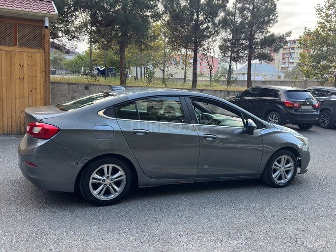 Chevrolet Cruze 2018, 302,000 km - 1.4 л - Gəncə