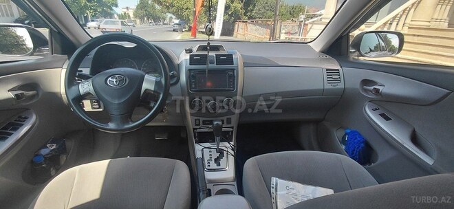 Toyota Corolla 2013, 191,052 km - 1.8 л - Qax