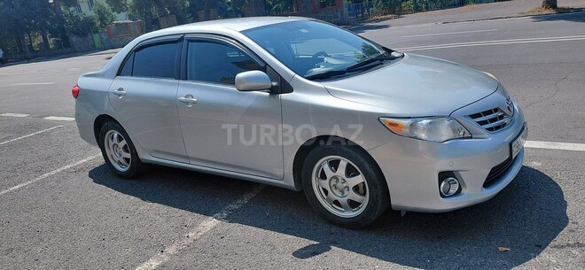 Toyota Corolla 2013, 191,052 km - 1.8 л - Qax