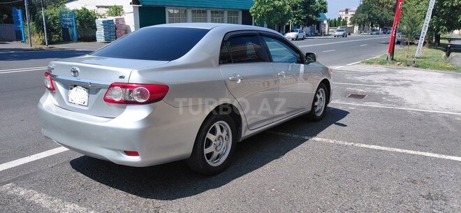 Toyota Corolla 2013, 191,052 km - 1.8 л - Qax