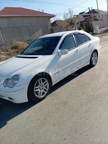 Mercedes C 180 2002, 445,225 km - 2.0 л - Bakı