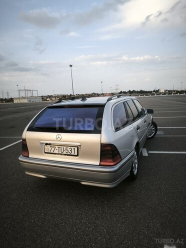 Mercedes C 200 2000, 552,096 km - 2.2 l - Bakı