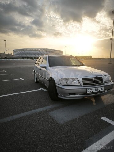 Mercedes C 200 2000, 552,096 km - 2.2 l - Bakı