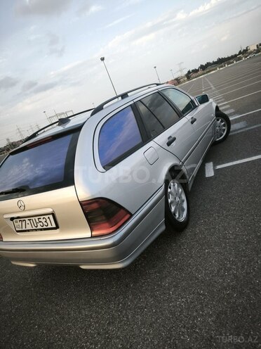 Mercedes C 200 2000, 552,096 km - 2.2 l - Bakı