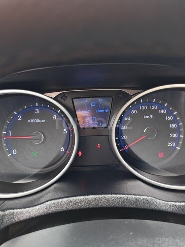 Hyundai Tucson 2014, 218,021 km - 1.9 л - Ağcabədi