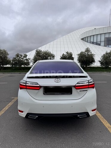 Toyota Corolla 2017, 139,600 km - 1.8 л - Sumqayıt