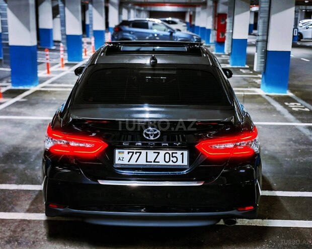 Toyota Camry 2019, 126,500 km - 2.5 l - Bakı