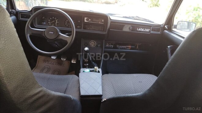 LADA (VAZ) 2107 2009, 173,000 km - 1.6 л - Bakı