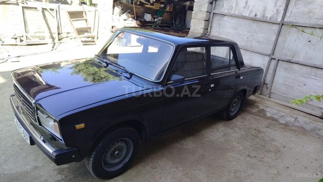 LADA (VAZ) 2107 2009, 173,000 km - 1.6 л - Bakı