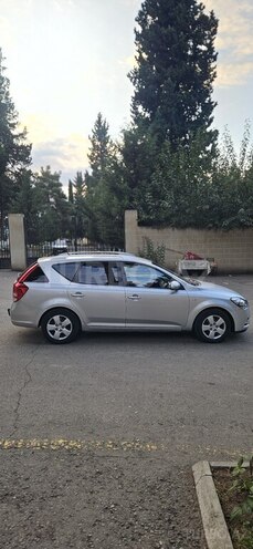 Kia  2010, 283,000 km - 1.4 l - Tovuz