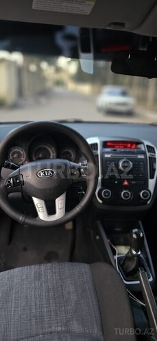 Kia  2010, 283,000 km - 1.4 l - Tovuz