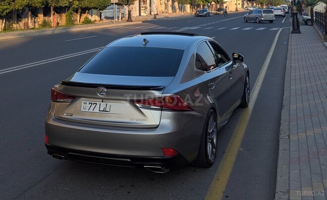 Lexus  2017, 134,000 km - 2.0 л - Bakı
