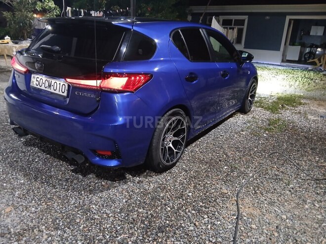 Lexus CT 200h 2015, 171,400 km - 1.8 l - Şirvan