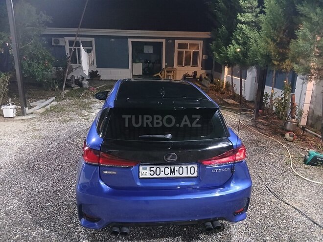 Lexus CT 200h 2015, 171,400 km - 1.8 l - Şirvan