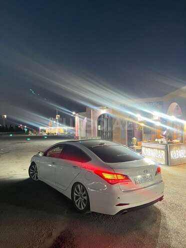 Hyundai i40 2012, 250,000 km - 2.0 л - Bakı