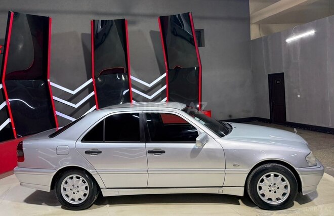 Mercedes C 200 1999, 310,000 km - 2.0 l - Sumqayıt