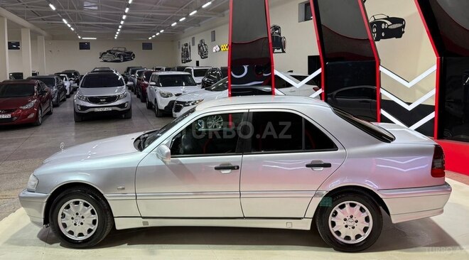 Mercedes C 200 1999, 310,000 km - 2.0 l - Sumqayıt