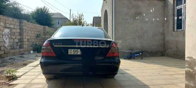 Mercedes E 220 2006, 371,000 km - 2.2 l - Xırdalan