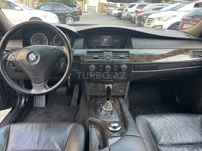 BMW 525 2004, 350,000 km - 2.5 л - Bakı