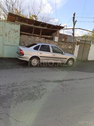 Opel Vectra 1996, 340,000 km - 1.8 l - Şəki