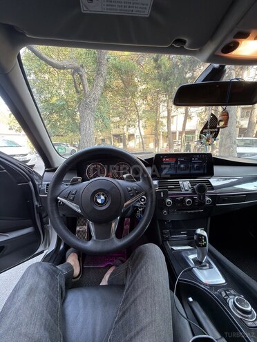 BMW 520 2009, 270,000 km - 2.0 l - Bakı