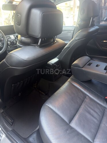 BMW 520 2009, 270,000 km - 2.0 l - Bakı