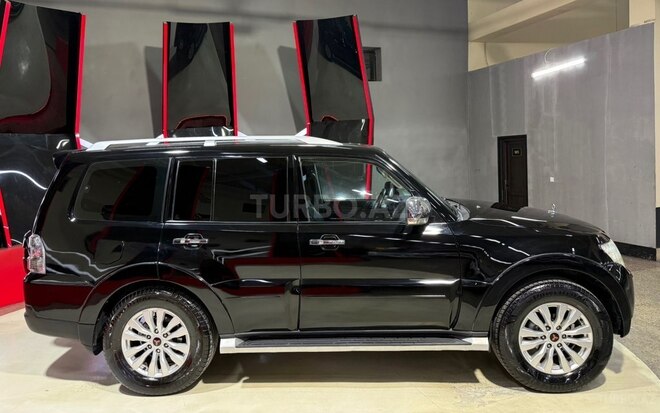 Mitsubishi Pajero 2009, 226,444 km - 3.0 l - Sumqayıt