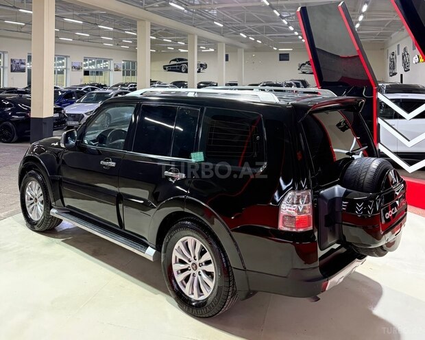 Mitsubishi Pajero 2009, 226,444 km - 3.0 l - Sumqayıt