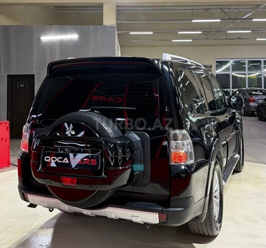Mitsubishi Pajero 2009, 226,444 km - 3.0 l - Sumqayıt