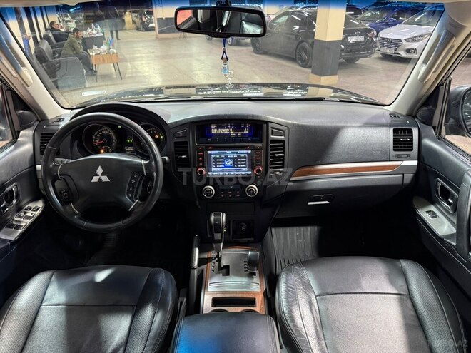 Mitsubishi Pajero 2009, 226,444 km - 3.0 l - Sumqayıt