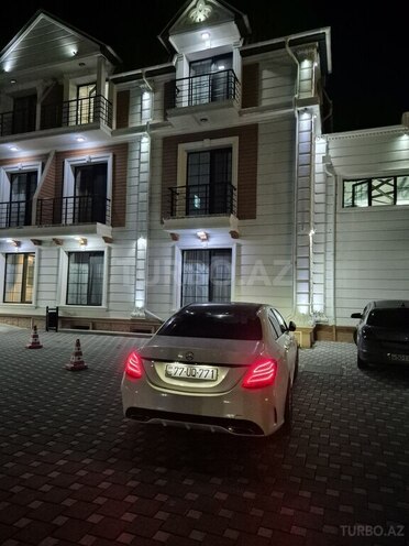 Mercedes C 300 2017, 180,000 km - 2.0 l - Göyçay