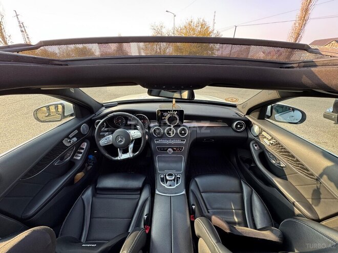 Mercedes C 300 2017, 180,000 km - 2.0 l - Göyçay