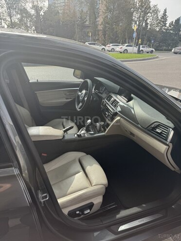 BMW 330 2016, 135,000 km - 2.0 л - Bakı