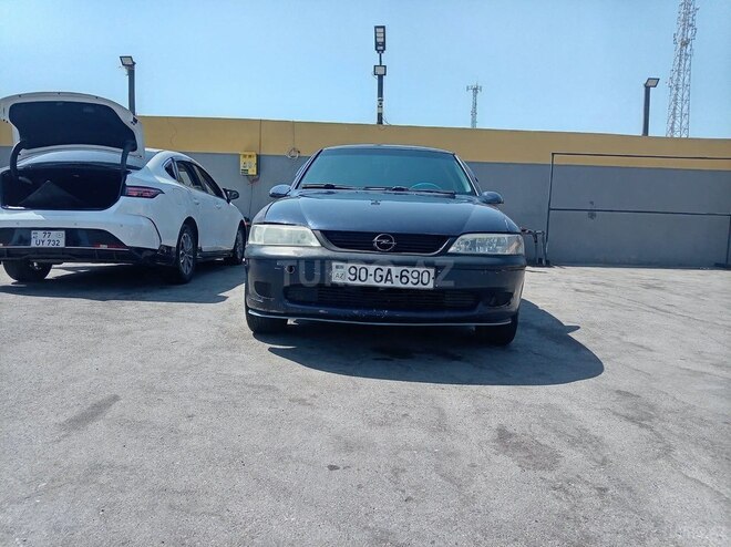 Opel Vectra 1998, 250,000 km - 2.0 л - Sumqayıt