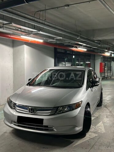 Honda Civic 2011, 335,000 km - 1.5 л - Bakı