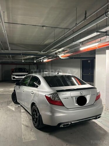 Honda Civic 2011, 335,000 km - 1.5 л - Bakı