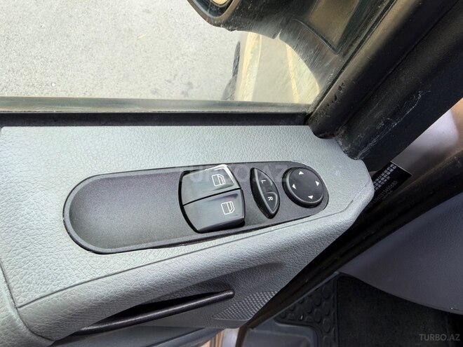 Mercedes  2008, 286,000 km - 2.1 л - Bakı