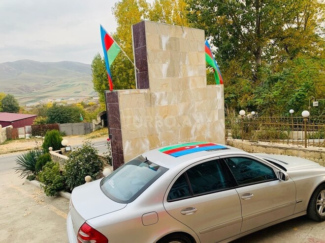Mercedes E 270 2005, 415,000 km - 2.7 л - Gədəbəy