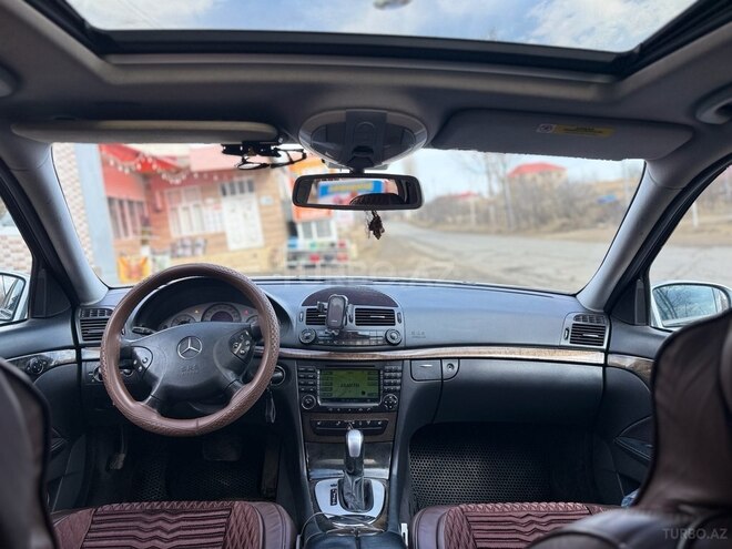 Mercedes E 270 2005, 415,000 km - 2.7 л - Gədəbəy