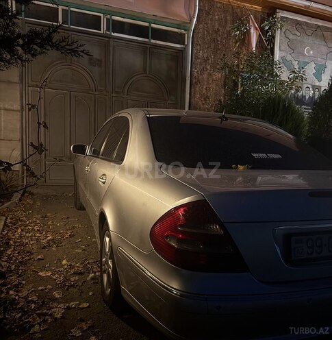 Mercedes E 270 2005, 415,000 km - 2.7 л - Gədəbəy