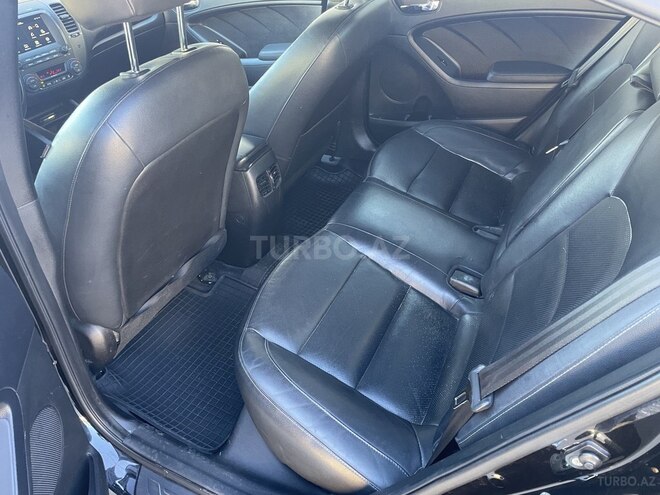 Kia K3 2016, 220,000 km - 1.6 л - Quba