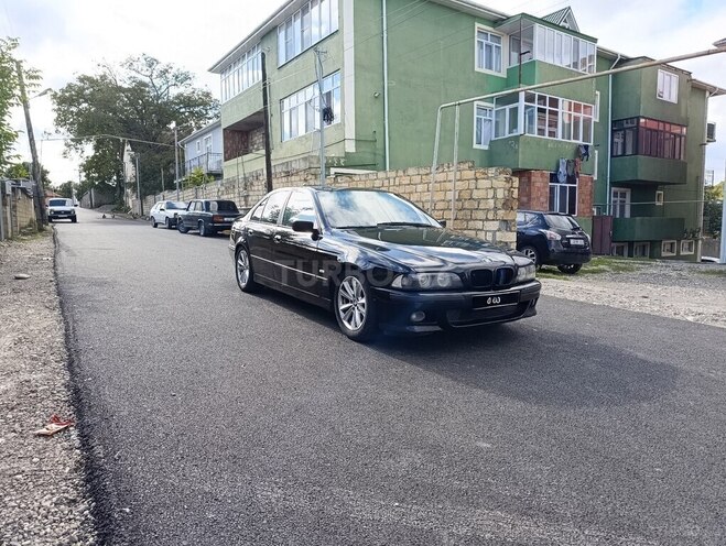 BMW 528 1997, 370,000 km - 2.8 л - Qusar