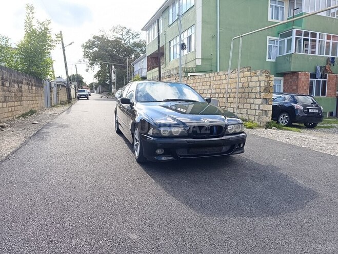 BMW 528 1997, 370,000 km - 2.8 л - Qusar