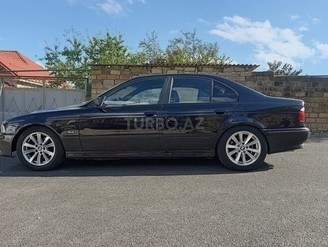 BMW 528 1997, 370,000 km - 2.8 л - Qusar