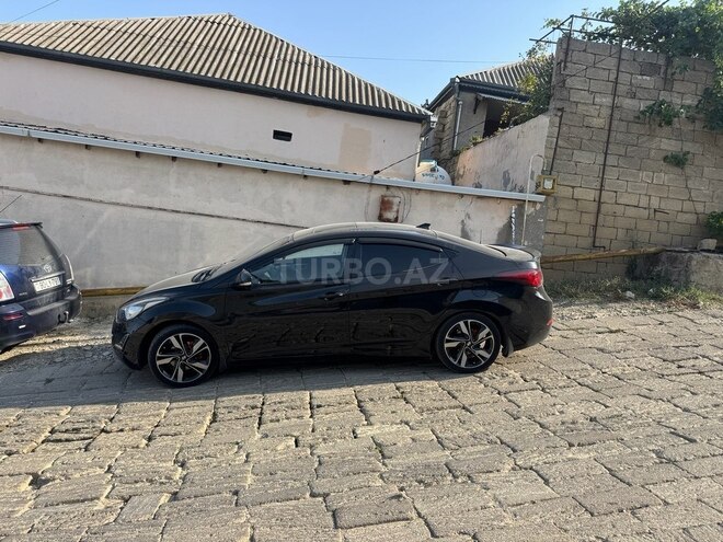 Hyundai Elantra 2011, 220,000 km - 1.8 l - Bakı