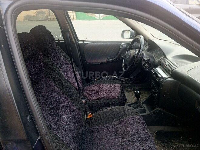 Opel Astra 1997, 400,000 km - 1.6 l - Bakı