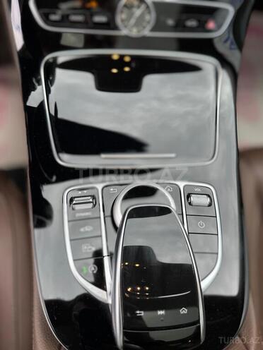 Mercedes E 300 4MATIC 2018, 156,000 km - 2.0 л - Bakı